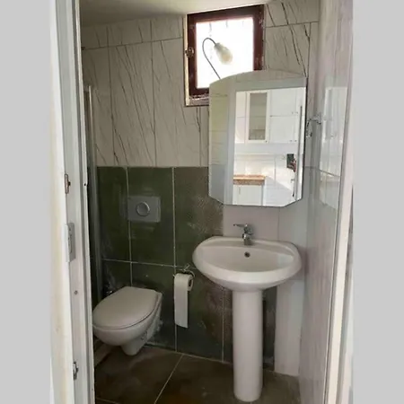 Deniz Manzarali,Terasli,Doga Icinde Muestakilsi Ev Apartment *