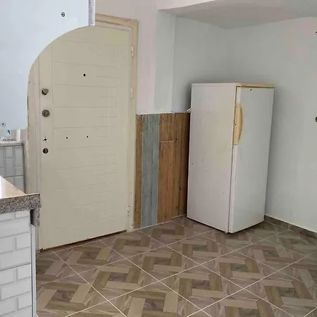 Deniz Manzarali,Terasli,Doga Icinde Muestakilsi Ev Apartment *